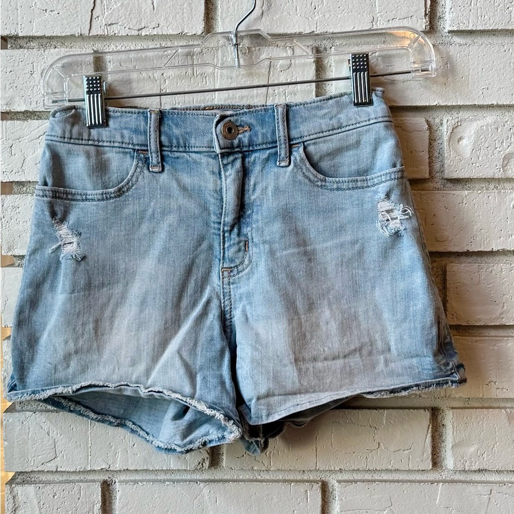 Abercrombie Kids High-Rise Relaxed Shorts, size 13/14